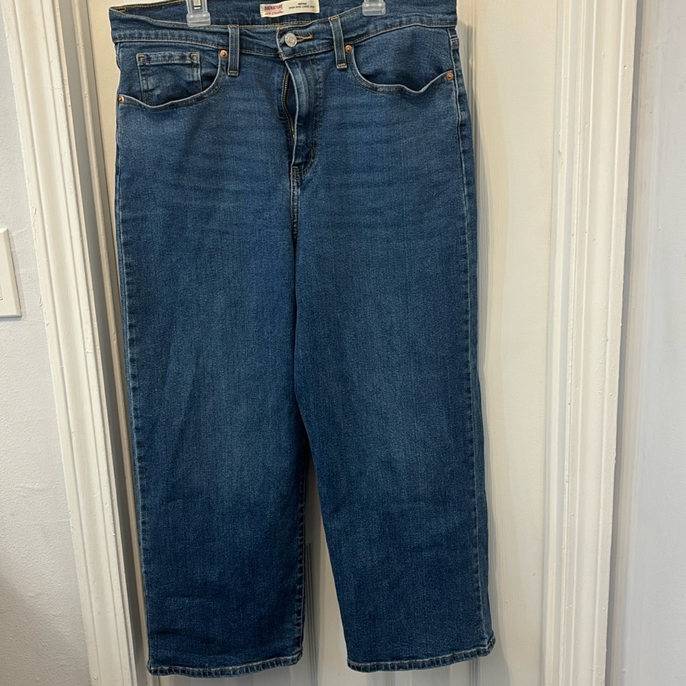 Signature Levi Strauss Heritage High-Rise Loose Crop Jeans